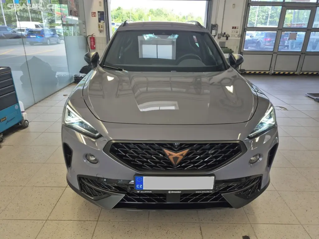 Cupra Formentor VZ 2.0 TSi/180kW - DSG Tribe - fotka 2