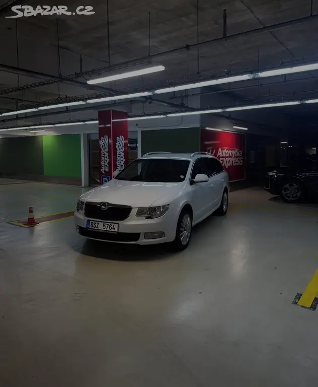 Škoda Superb 2.0 TDI, rok 2010 - fotka 3
