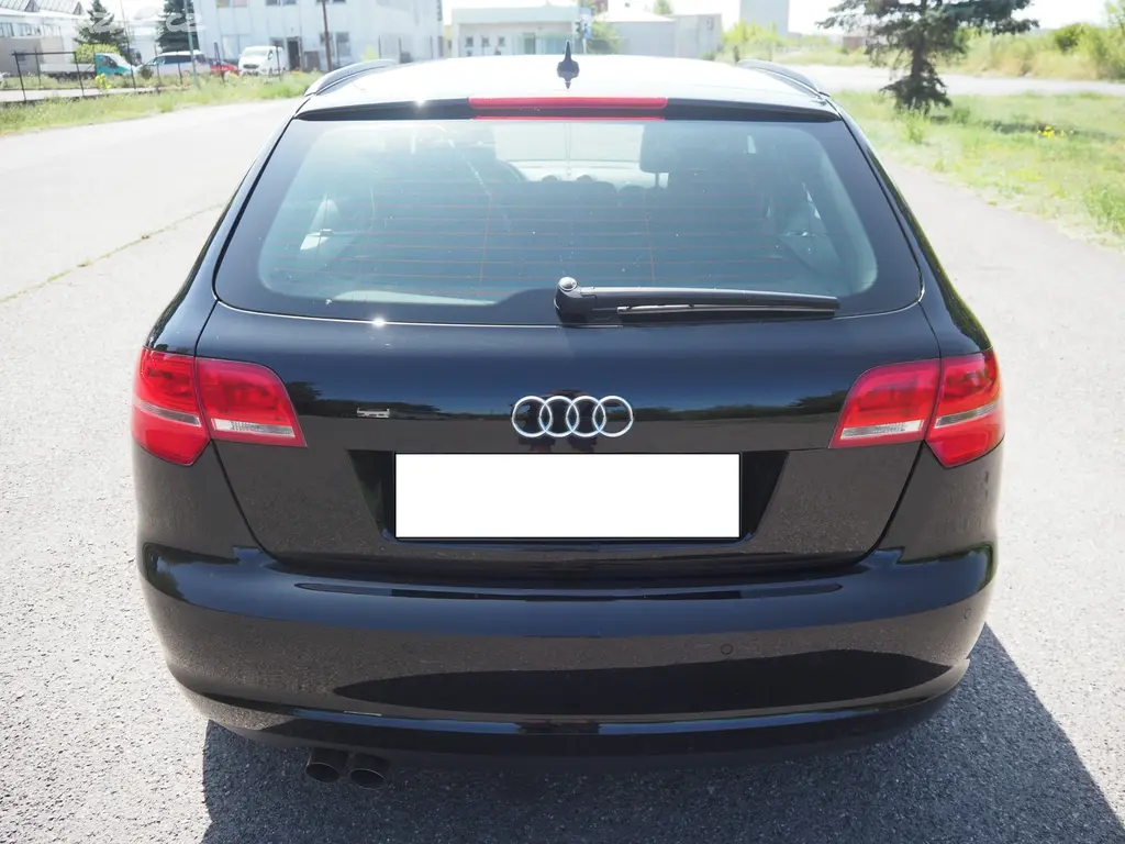 Audi A3 1.9 TDI klima, vyhř. sedadla - fotka 6