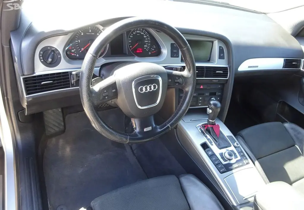 Audi A6 3.0 TDI QATTRO (171 KW)r.v.2007 - fotka 6