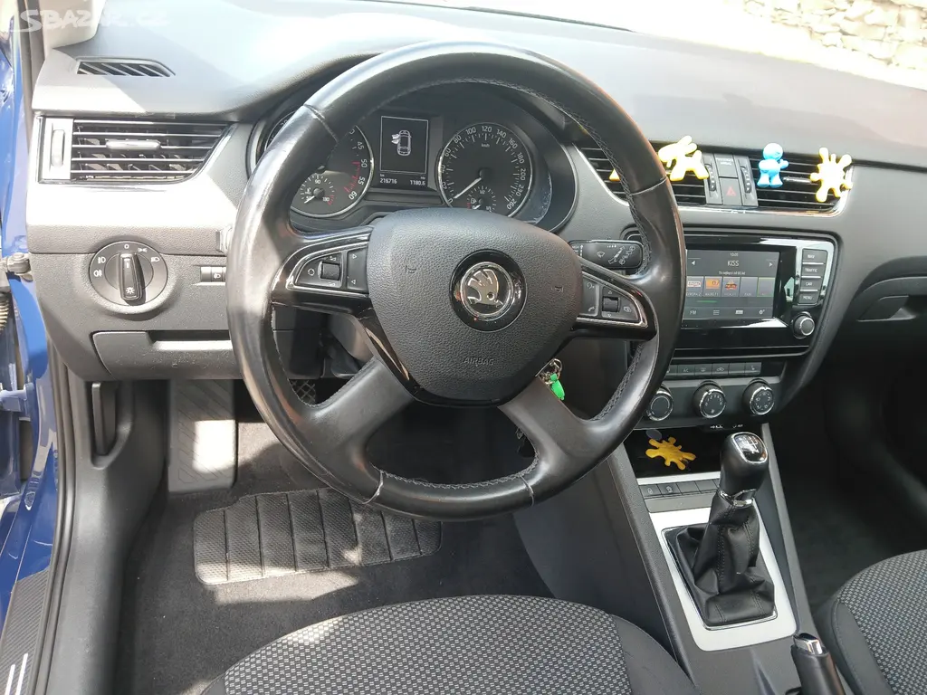 Škoda Octavia Combi 3 - fotka 4