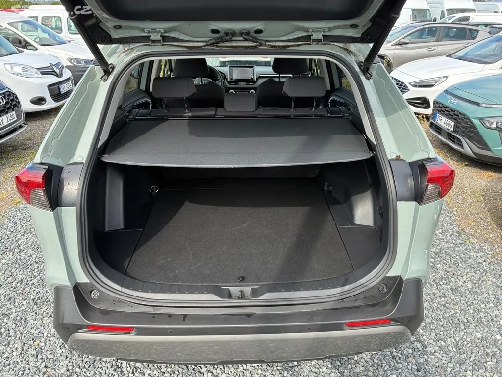 Toyota Rav4, COMFORT 2.5 HYBRID 131kW 4WD - fotka 6