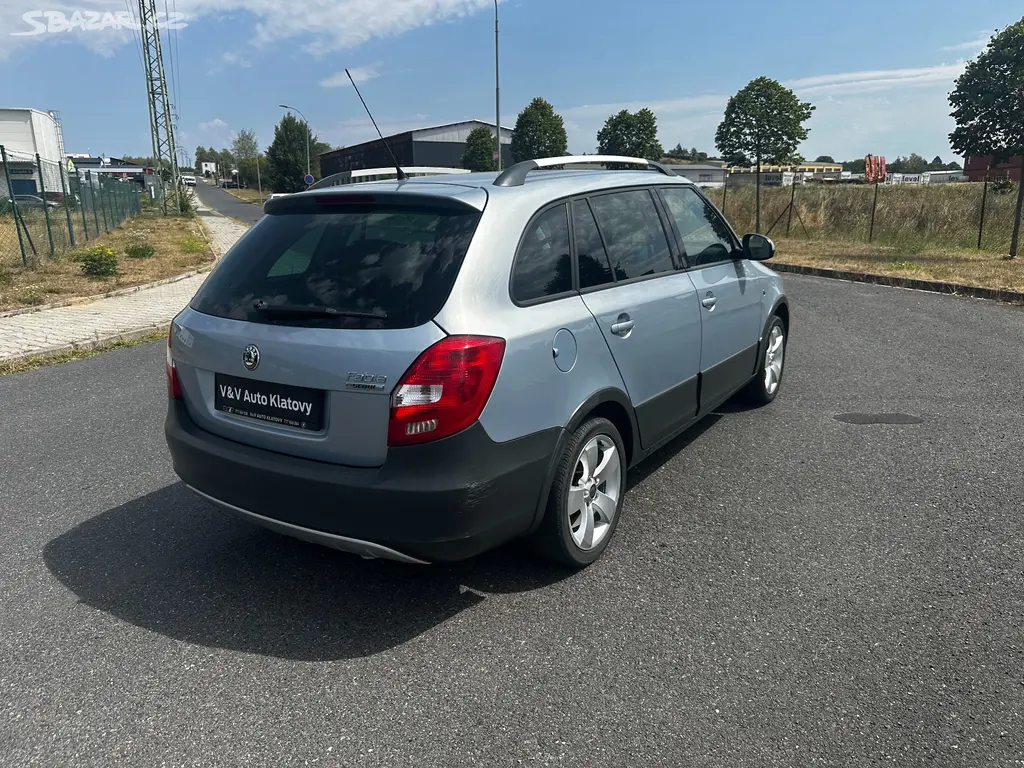 ŠKODA FABIA Scout 1.4 16V - fotka 5