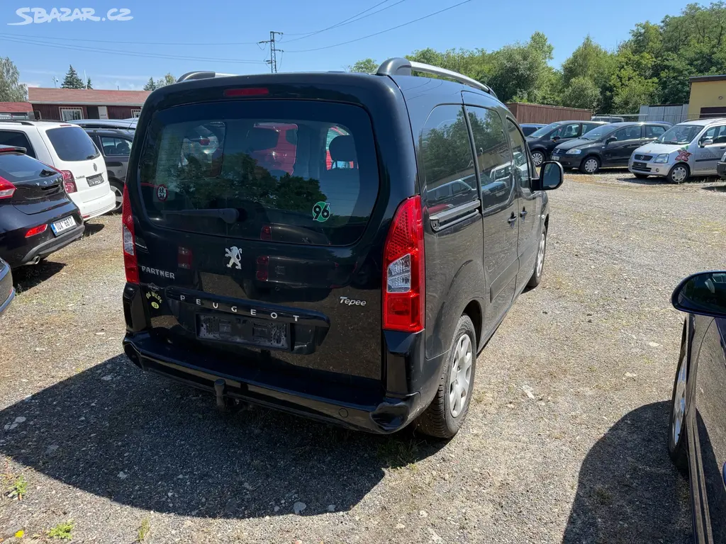 Peugeot Partner Teppe 1.6ir.2011 - fotka 2