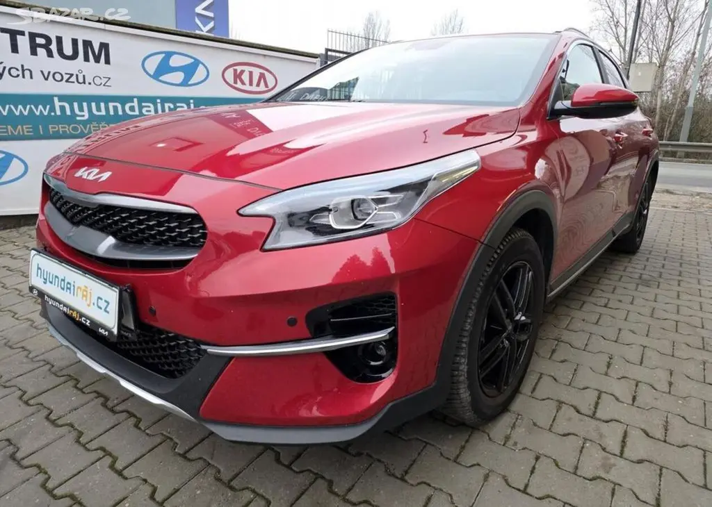 Kia XCEED 1.5-V ZÁRUCE-AUTOMAT-TOP STAV - fotka 6