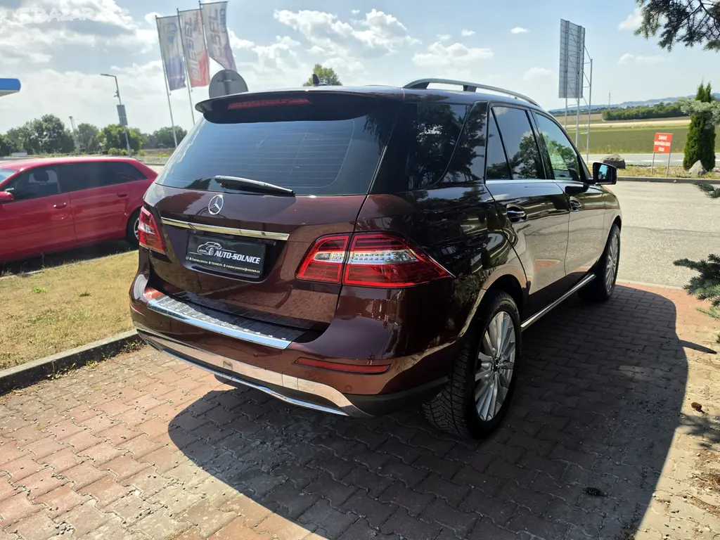 Mercedes ML 350CDi NOVÉ V ČR-2013-7G -AIRMA 281 TK - fotka 6
