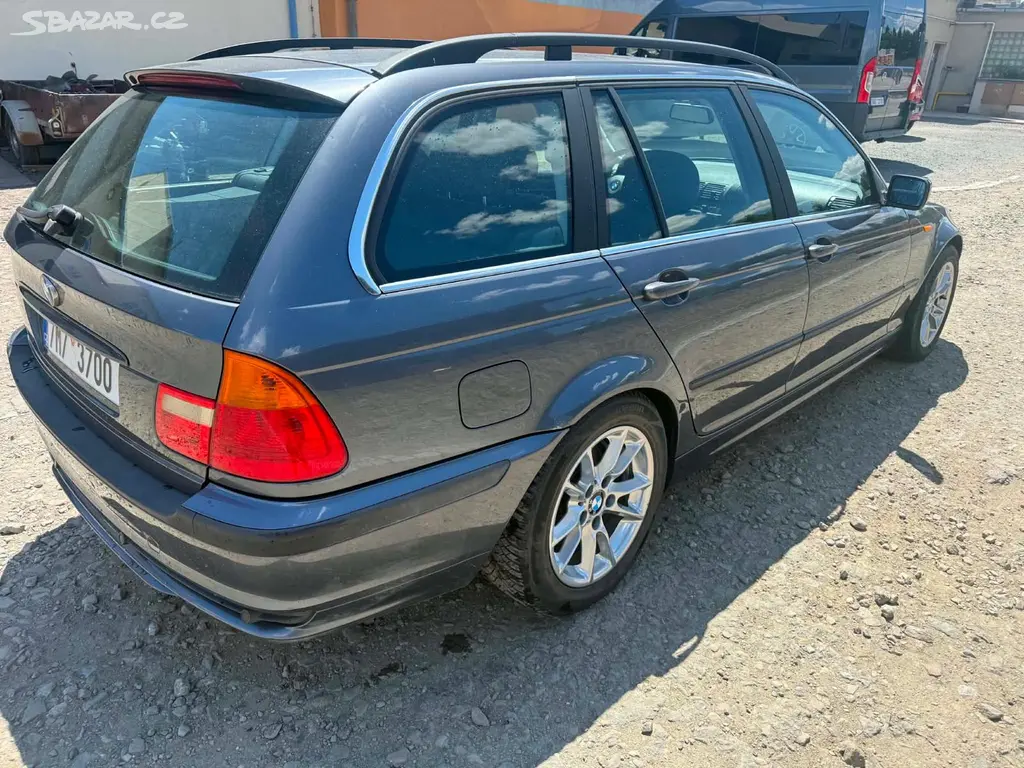Bmw e46 2.0ia touring - fotka 6