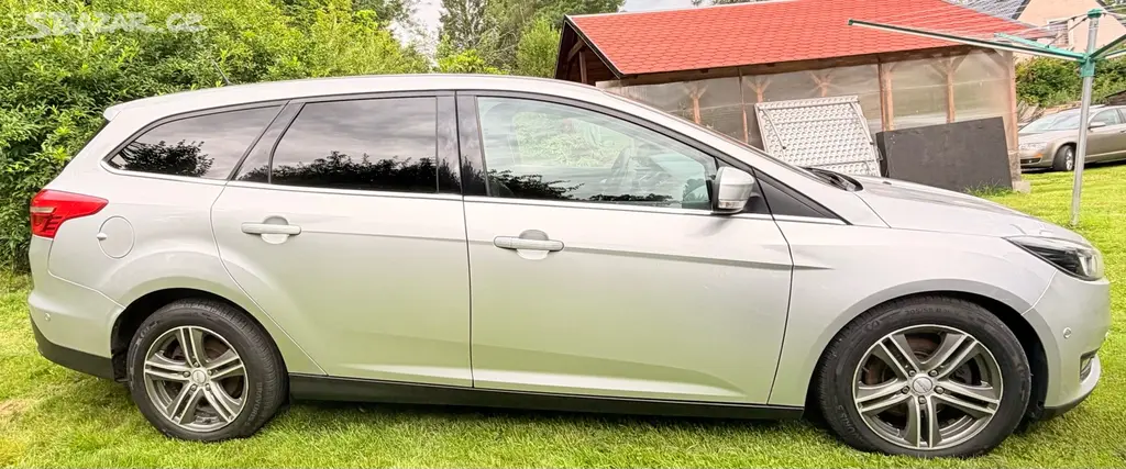Prodám Ford Focus 2.0 tdci 150 koní Facelift - fotka 3