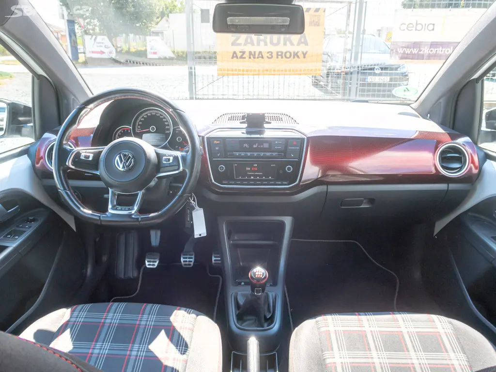Volkswagen up! G T I ! - fotka 6