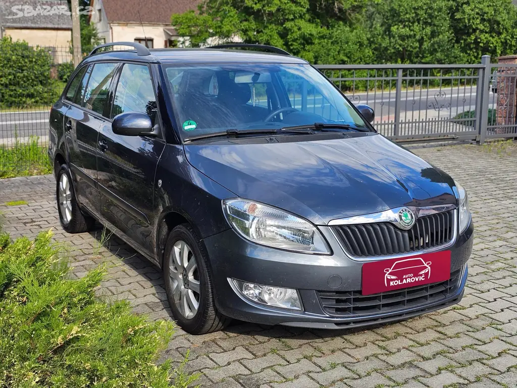 Škoda Fabia II Combi 1.2 TSi 63 kW [telefon skryt] km - fotka 3