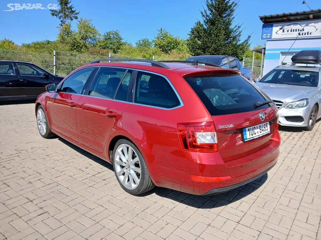 Škoda Octavia 2,0 TDI DSG - fotka 3