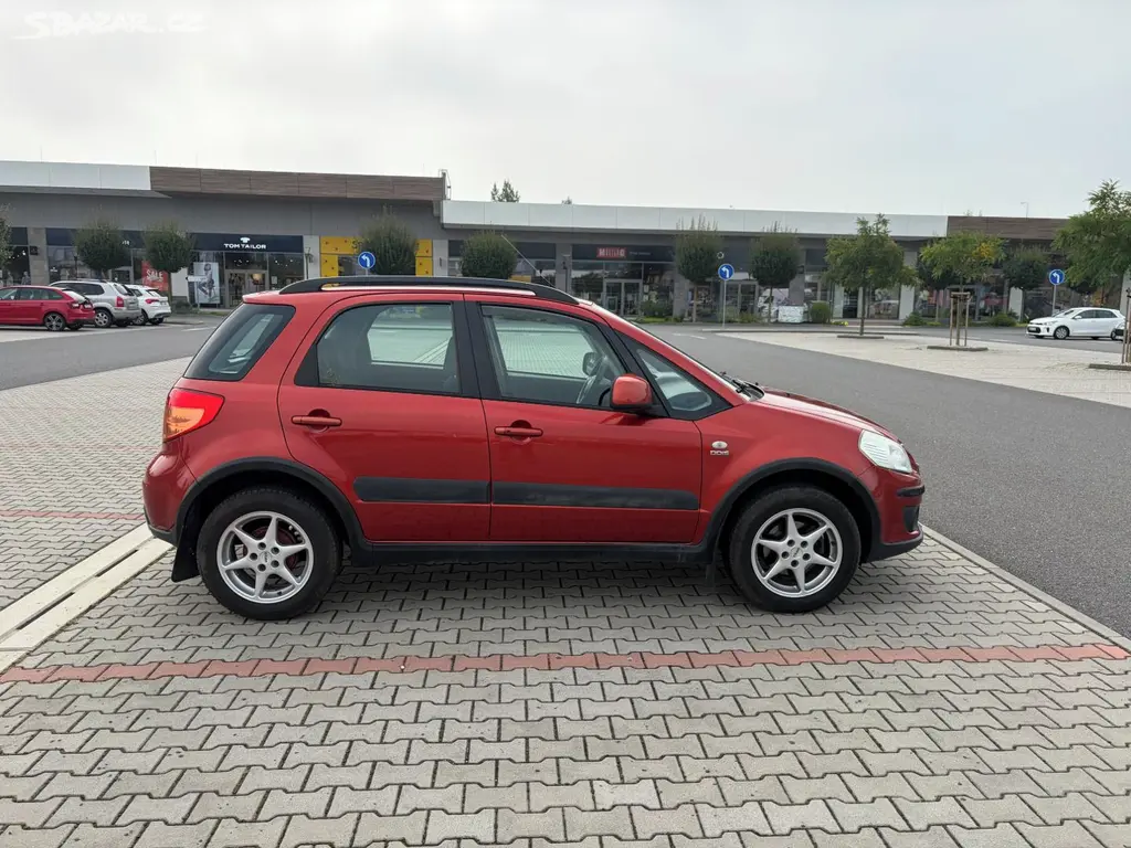 Suzuki SX4 1.9 DDis 4x4 naj.128t TZ - fotka 2