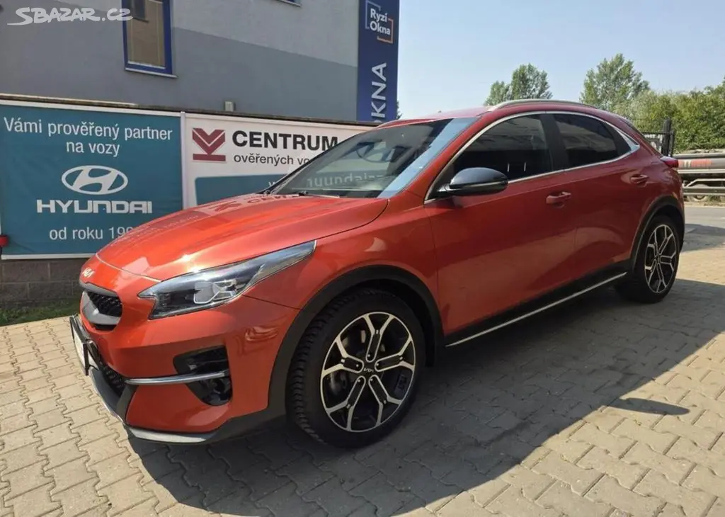 Kia XCee´d 1.5-NAVI-KAMERA-V ZÁRUCE - fotka 5