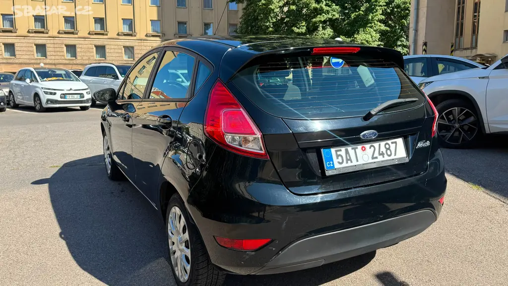 FORD FIESTA 1.25 60 kW, 2016, 81 690 km, 2.MAJITEL - fotka 3