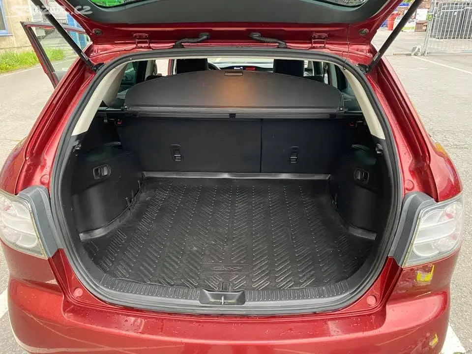 MAZDA - fotka 5