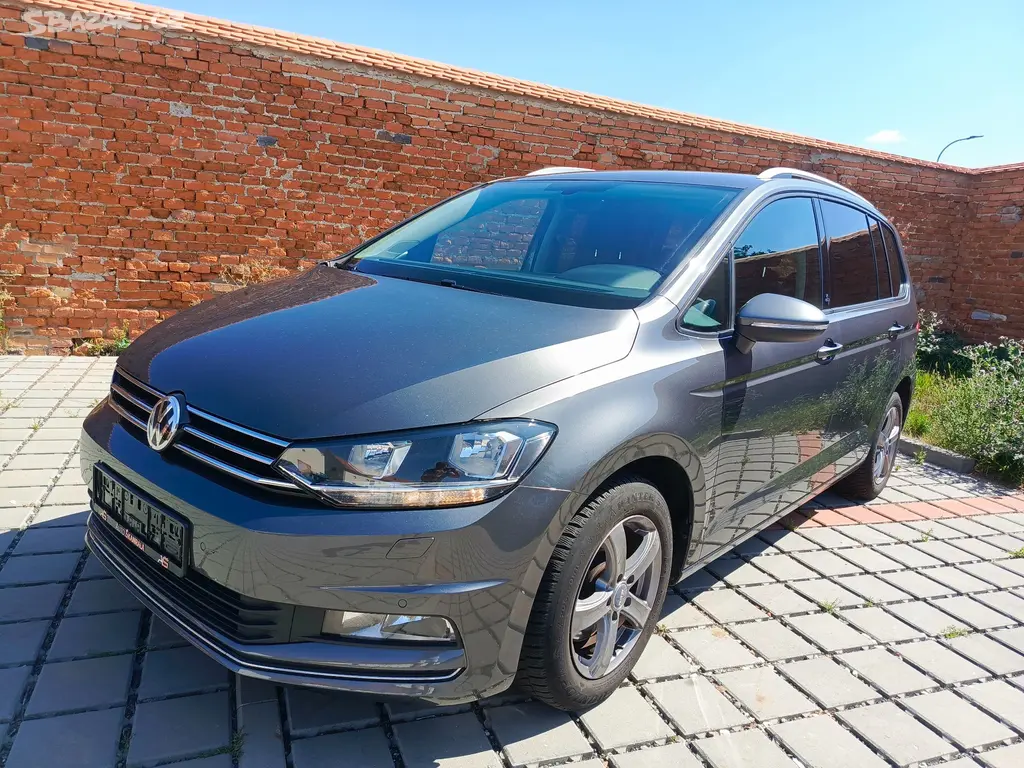 VOLKSWAGEN TOURAN 1.6 TDI SOUND, NAJETO 145TKM