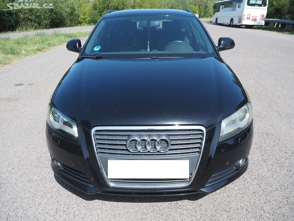 Audi A3 1.9 TDI klima, vyhř. sedadla - fotka 2
