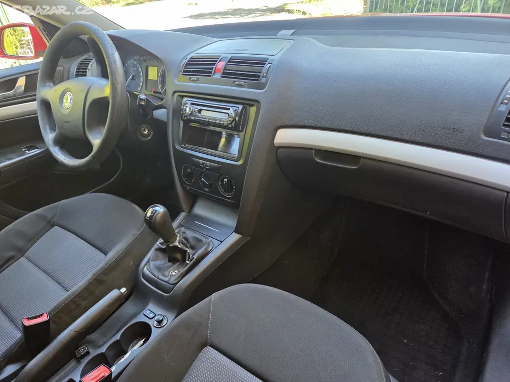 Škoda Octavia, 1.6MPi 75kW LPG KLIMA - fotka 5