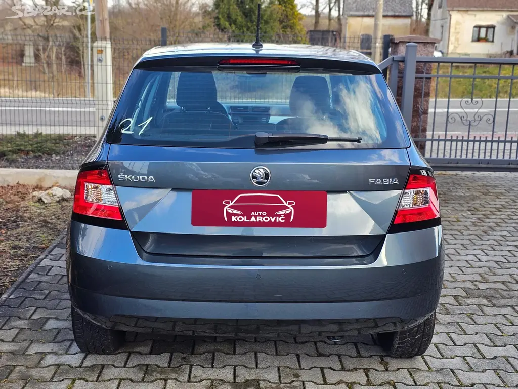 Škoda Fabia III 1.2 TSi 66 kW [telefon skryt] km - fotka 6