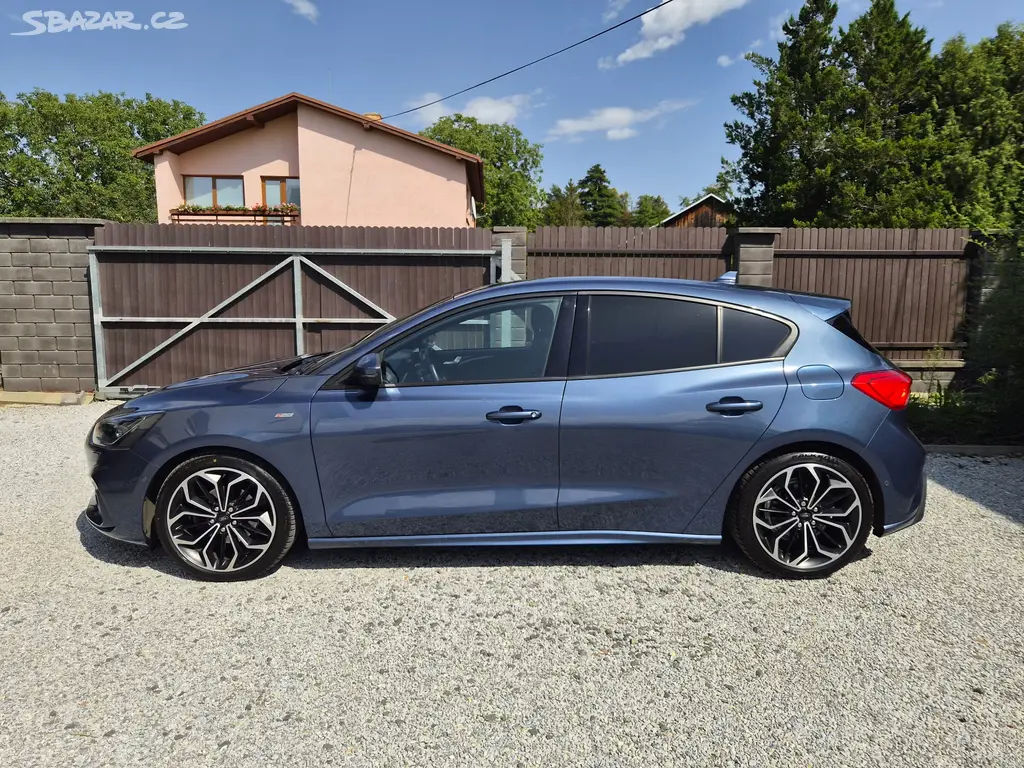 Ford Focus 1.0 EcoBoost (92 kW) ST-Line Automat - fotka 2