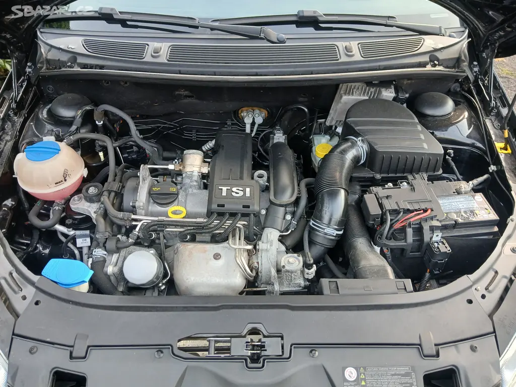 Škoda Fabia Com 1.2TSi 63kW serviska - fotka 4