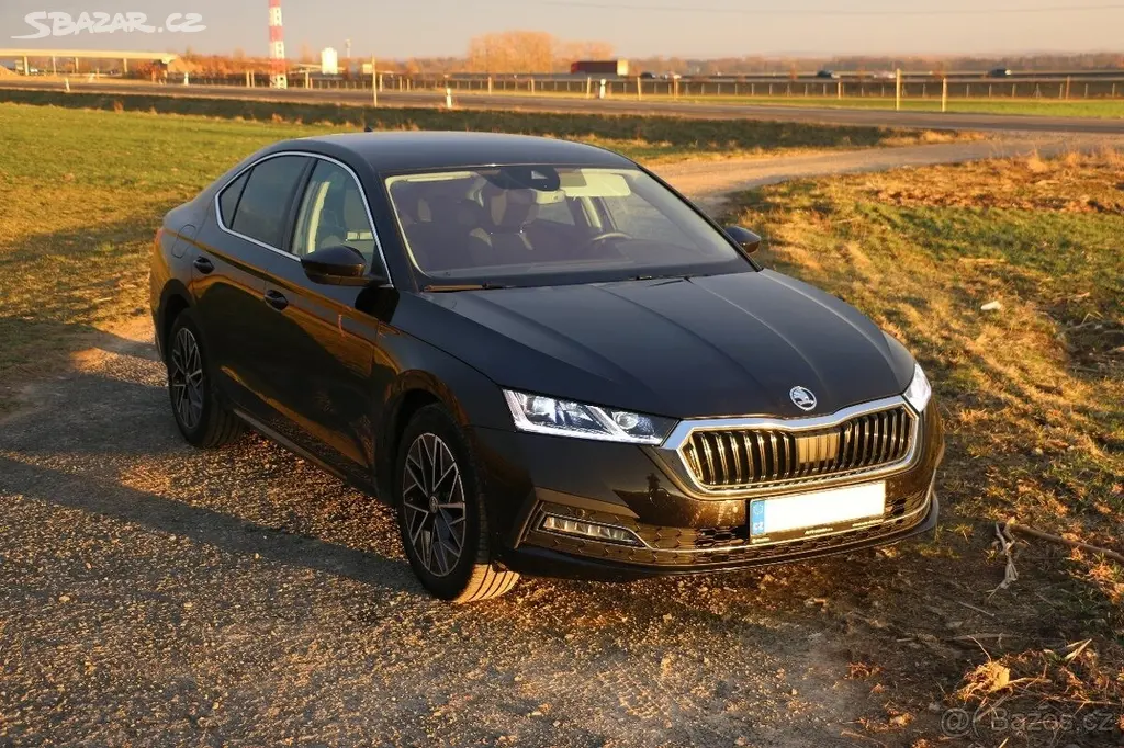Škoda Octavia 2,0 TDI 110KW DSG STYLE PLUS - fotka 3