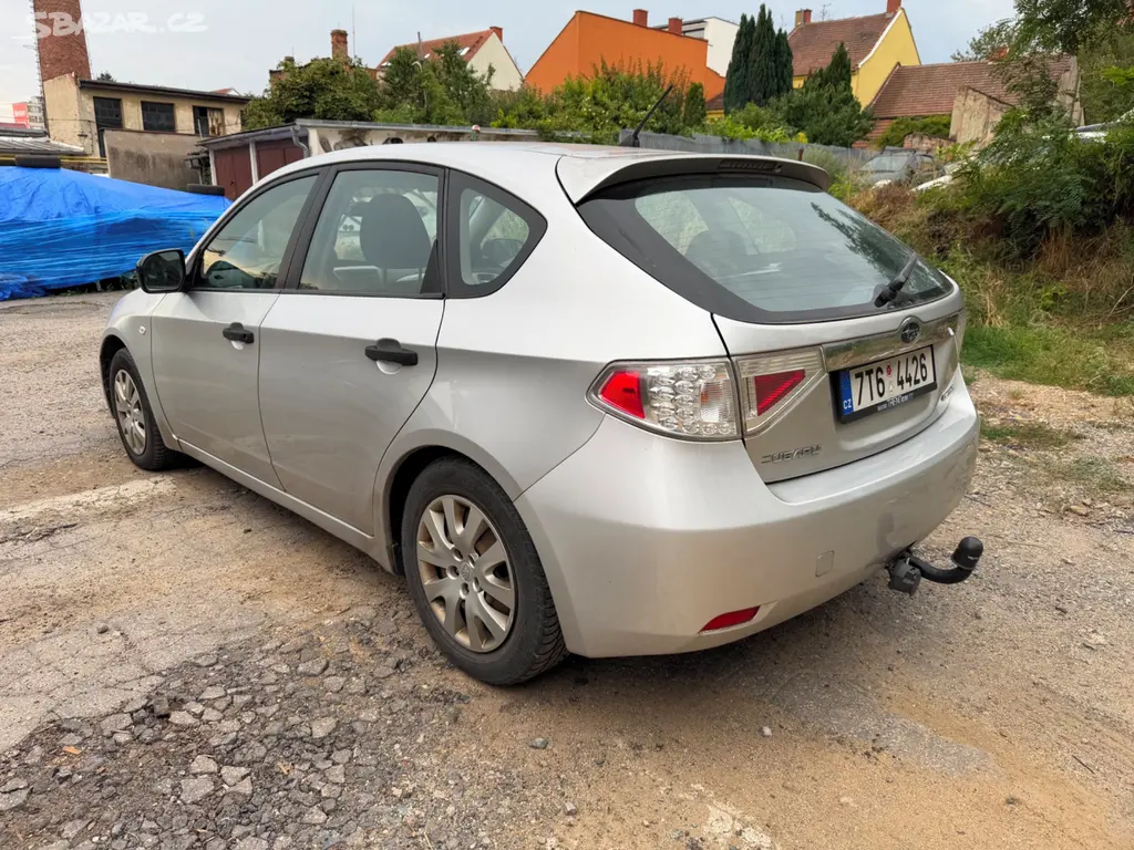 Subaru Impreza 1.5R 4x4 - fotka 3
