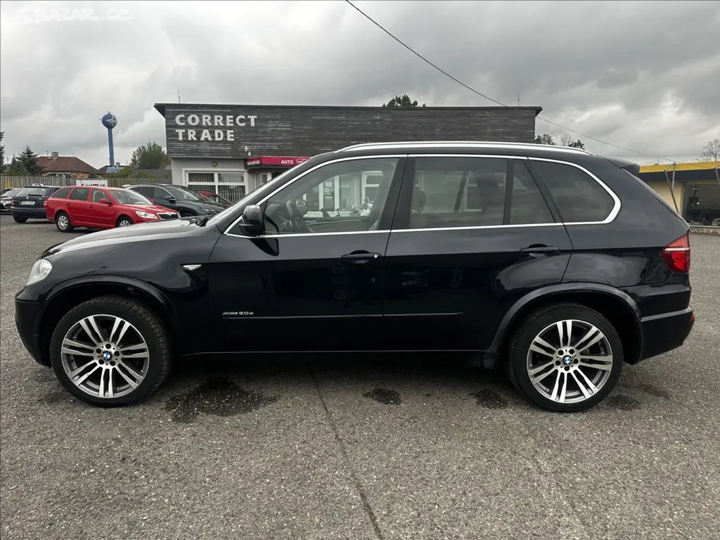 BMW X5, 3,0 d-xDrive-MPAKET-CEBIA - fotka 2