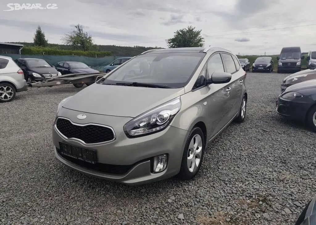 Kia Carens 1.6 GDI Klima, Panorama benzín manuální