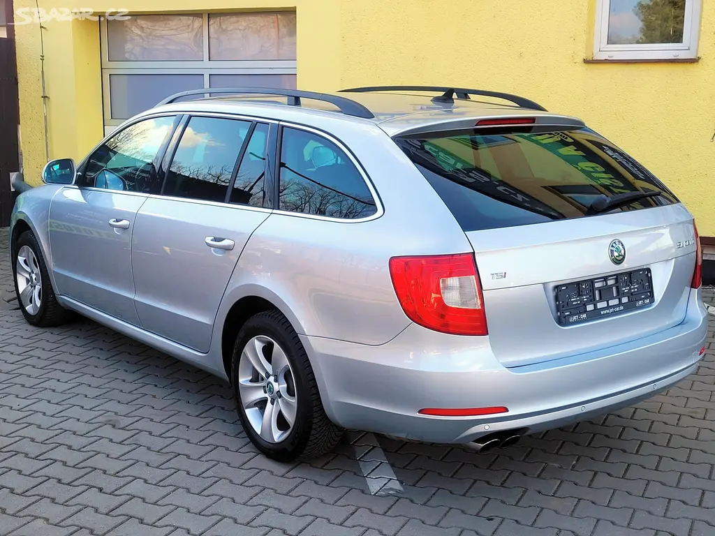 Škoda Superb, 1,8 TSi 1.m, po servise NOVÉ ROZVODY - fotka 6