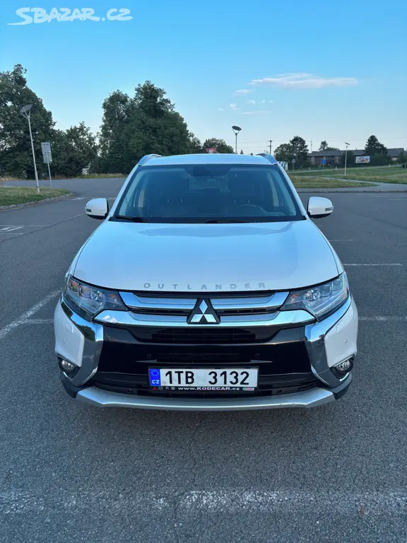 Mitsubishi Outlander - fotka 2