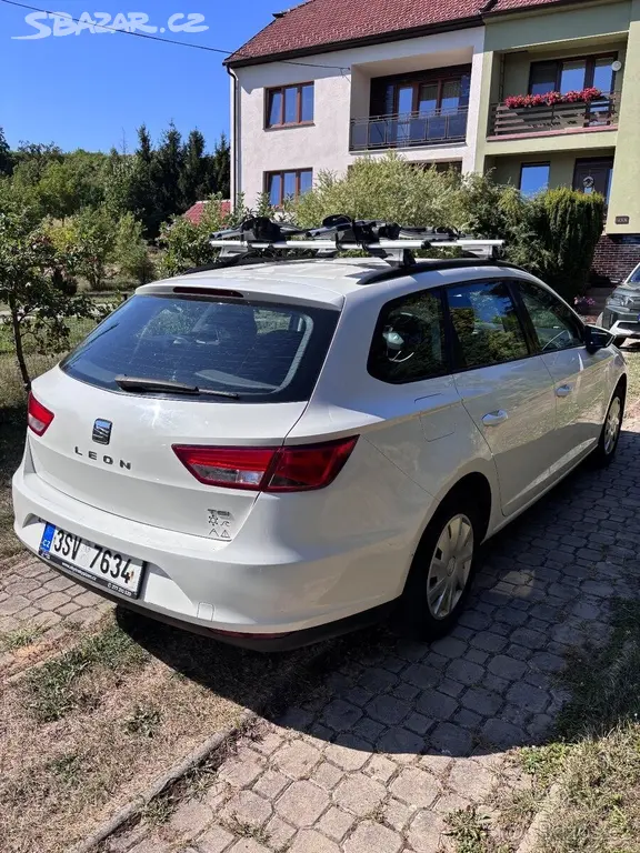 Seat Leon 1,2 ST tsi - fotka 5