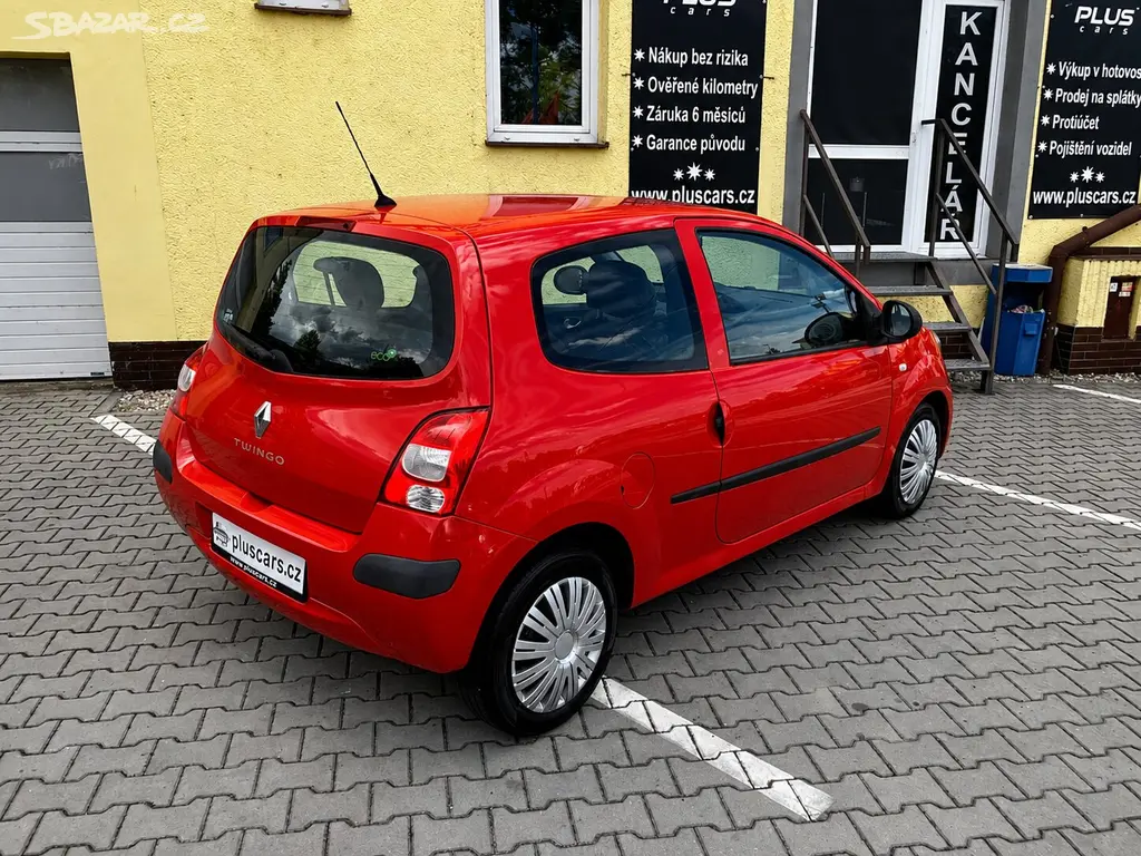 Renault Twingo 1,2i (43kW)*STK DO 8/2028* - fotka 2