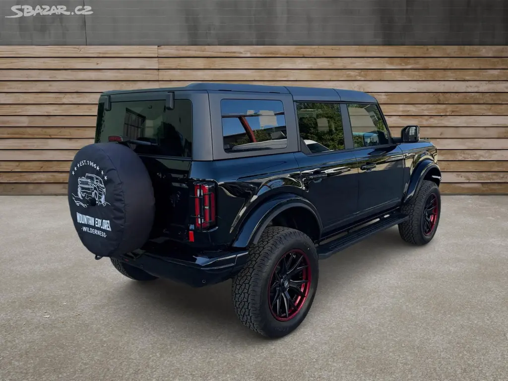 Ford Bronco, BLACK by STR GARAGE - fotka 3