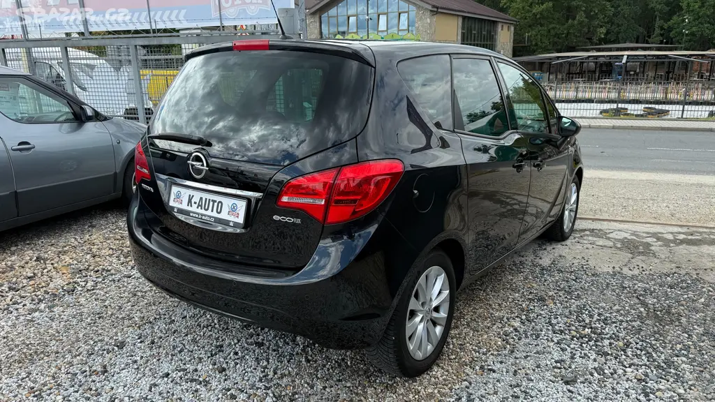 Opel Meriva 1.4i 88kW EcoFlex,ALU,PDC - fotka 4