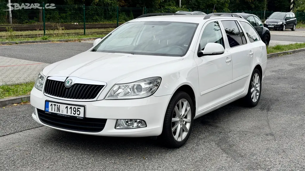Škoda Octavia Combi 1,6 TDi - Servisní knížka