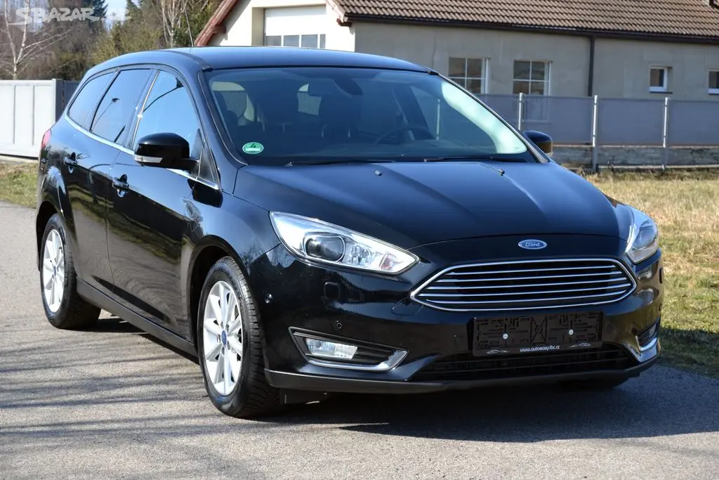 Ford Focus 2.0 TDCI 110kW Titanium kombi - fotka 5
