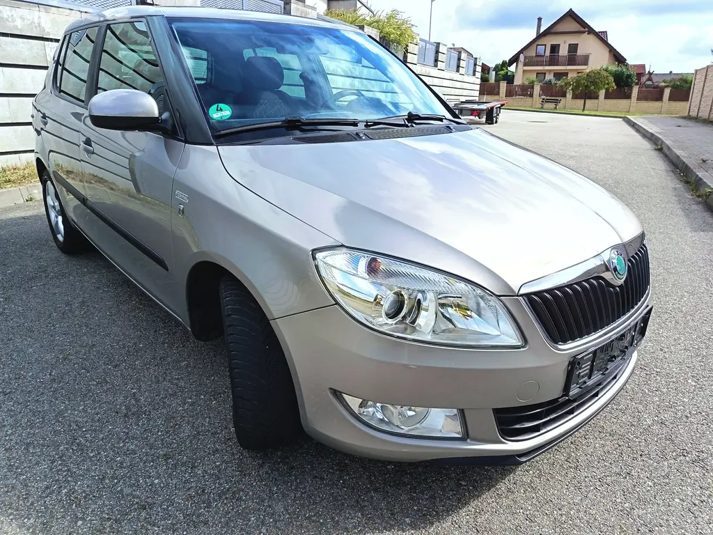 Fabia 1.2 TSI,bohatá výbava,Autklim,nová STK. - fotka 2