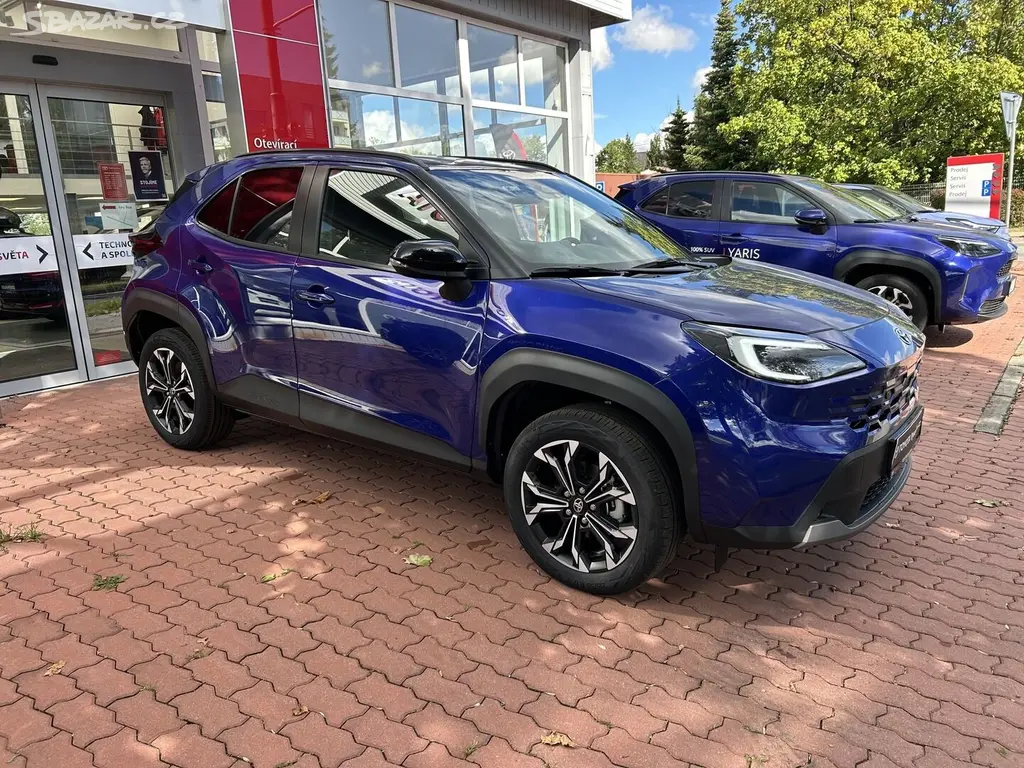 Toyota Yaris Cross, MC26 1,5 hybrid 130 koní - - fotka 3