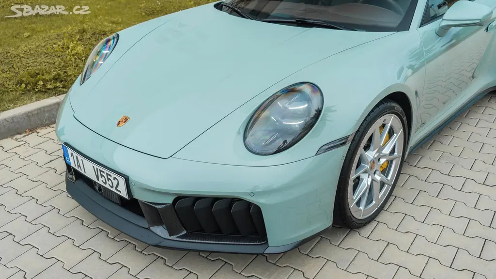Porsche 911, 4 GTS T-Hybrid PCCB - fotka 4
