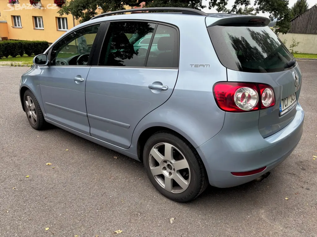 Volkswagen Golf Plus 2.0 TDI 103 kW | RV: 2010 - fotka 3