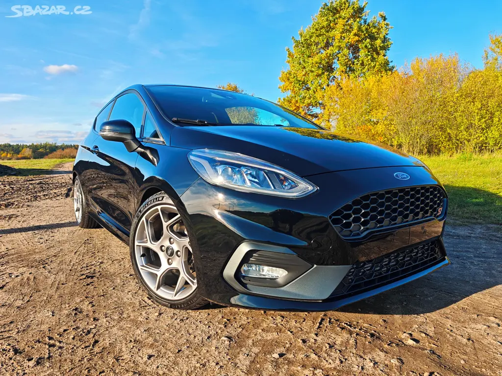 Fiesta MK8 ST,1.5 147KW,2018,17"alu,POUZE 67xxxkm - fotka 2
