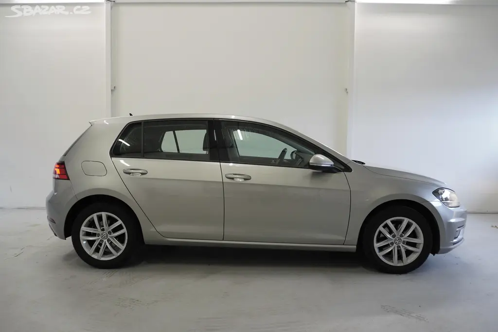 Volkswagen Golf, 2.0TDi 110kW AUTOMAT - fotka 6