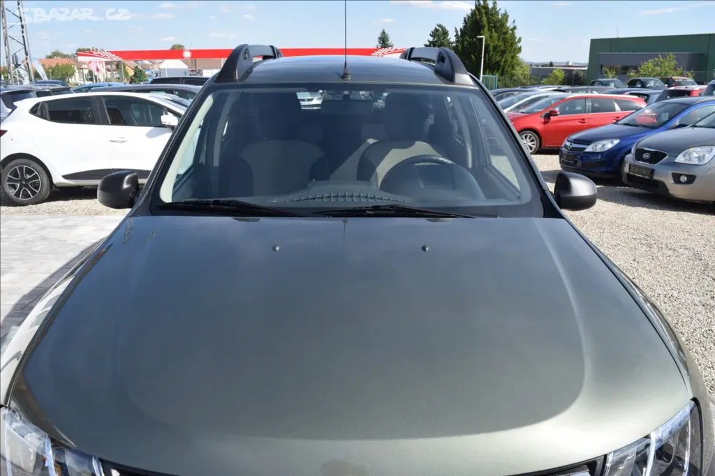 Dacia Duster, 1,6 I 77KW NÍZKÉ KM 2XKOLA TOP - fotka 3