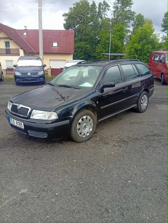 Škoda Octavia kombi 1,6 benzín + LPG do 2034 - fotka 2