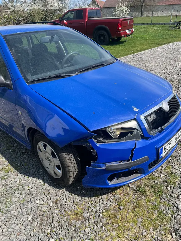 Prodám ŠKODA Fabia combi 1.6 - fotka 4