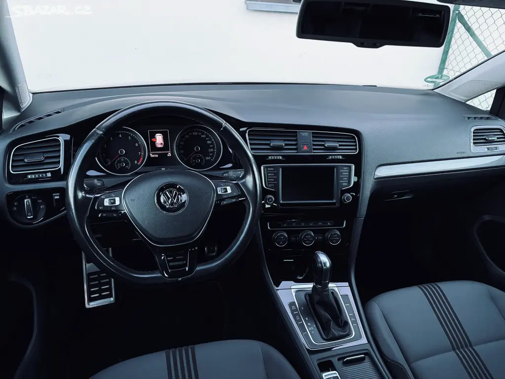 VW GOLF VII VARIANT 1.4TSI 110KW DSG 2016 - fotka 5