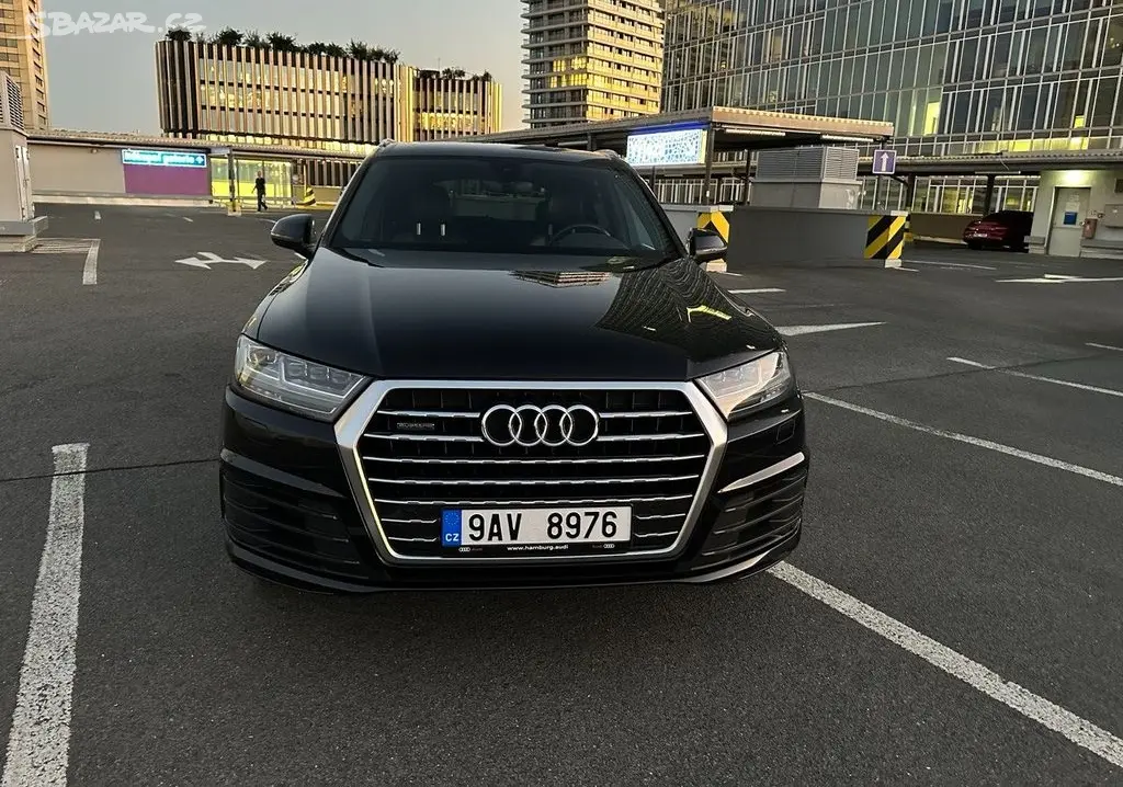 Audi Q7 3.0TDI Quattro Sline, Matrix - fotka 2