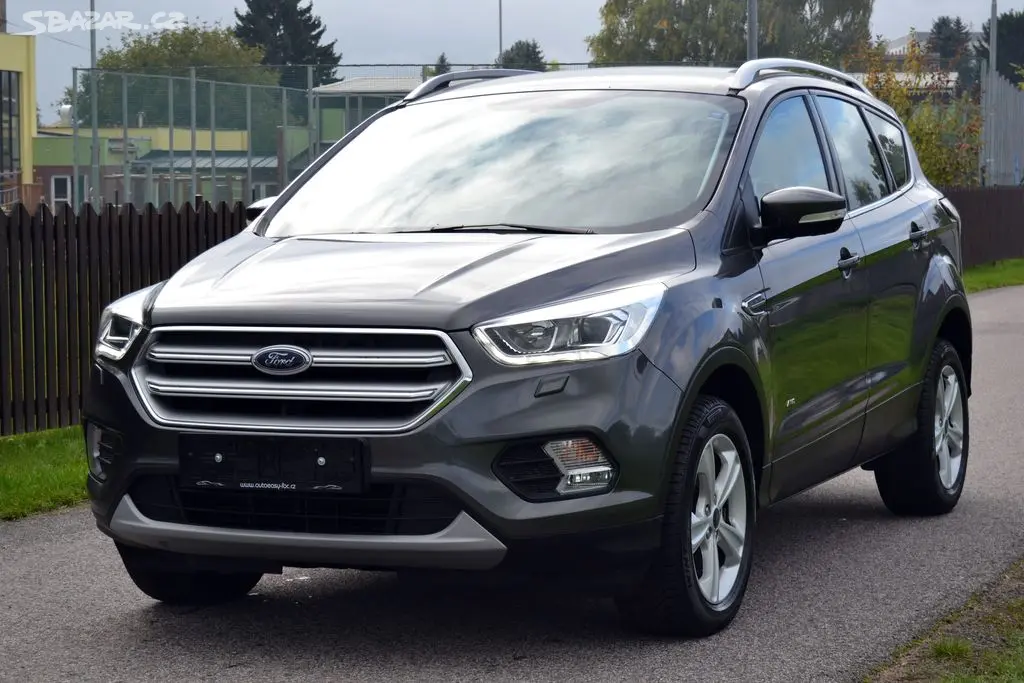 Ford Kuga 2.0 TDCi 110kW Cool&Connect 4x4
