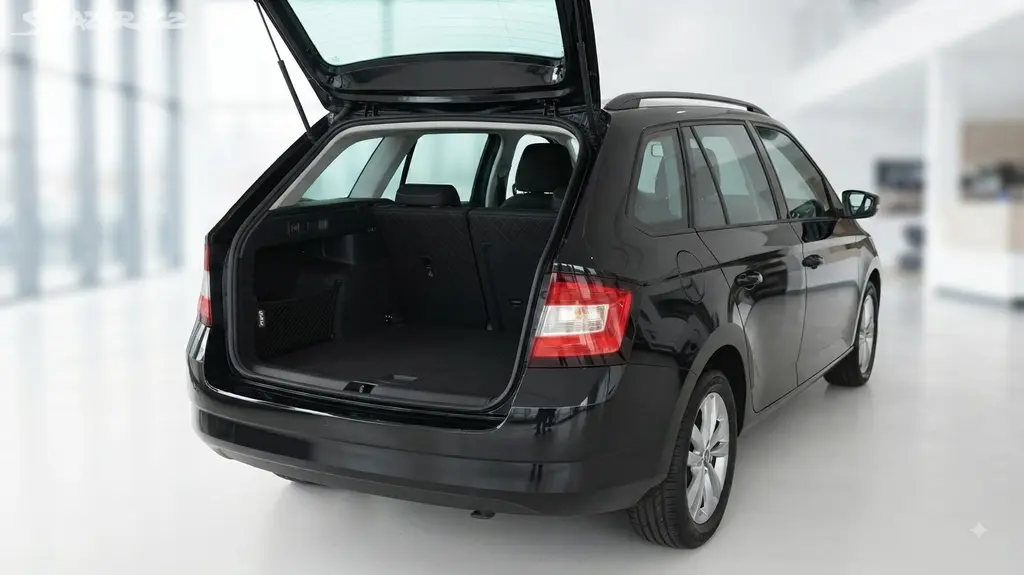 ŠKODA FABIA 3 COMBI 1TSI 2022 - fotka 5